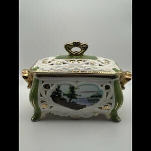Vintage Articulated Porcelain Trinket Box Gold Trim With Lid